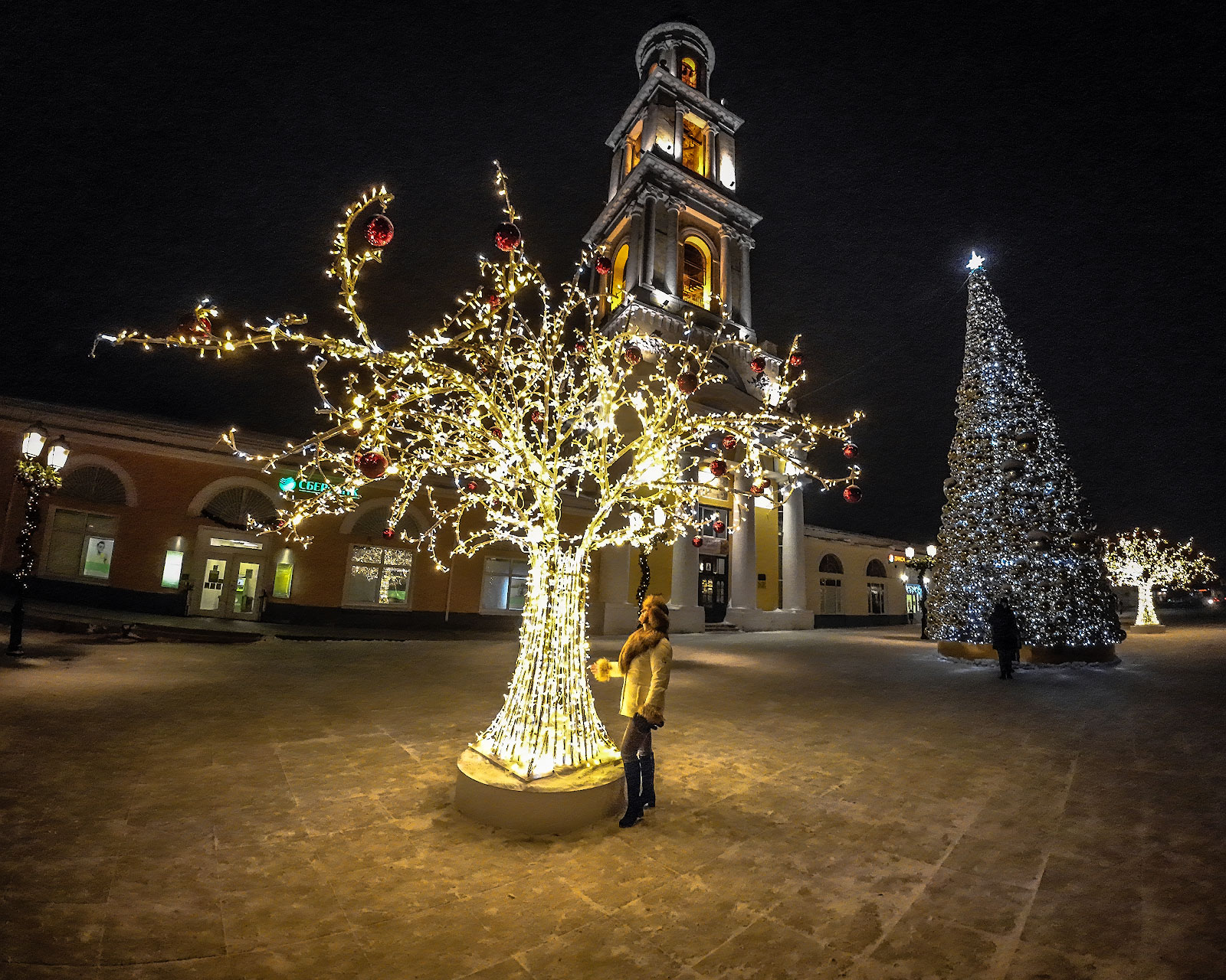 Как украшают к новому году подмосковные города: Коломна4