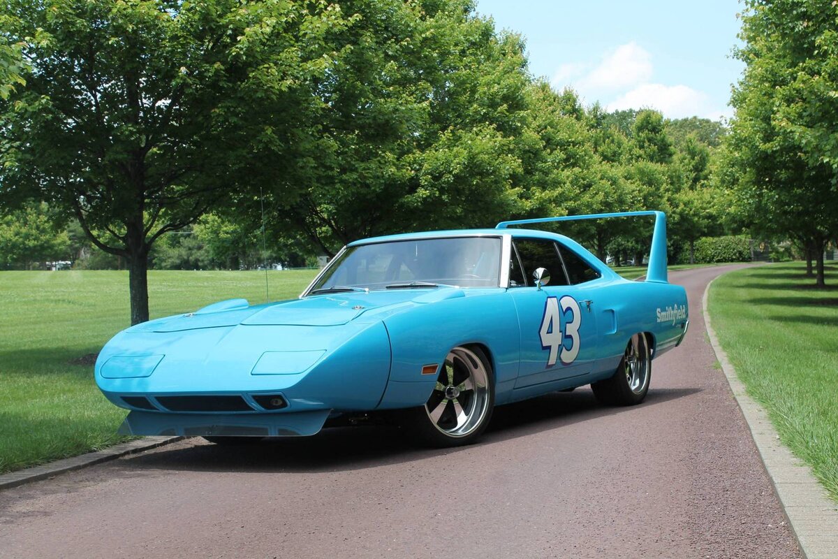 Dodge Charger Daytona 43