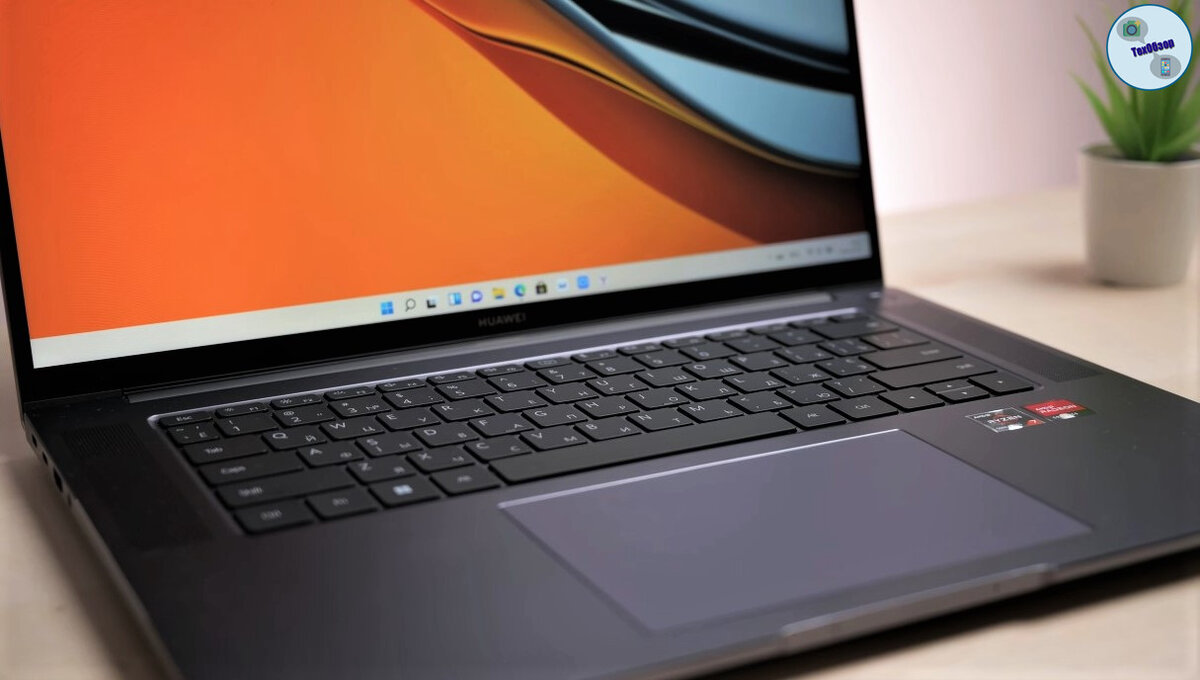 Клавиатура и TouchPad ноутбука