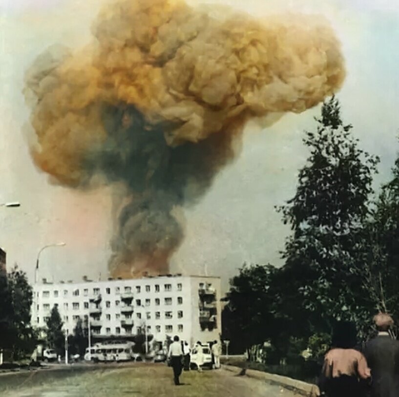 Трагедия на радиозаводе горизонт. Фото в цвете   