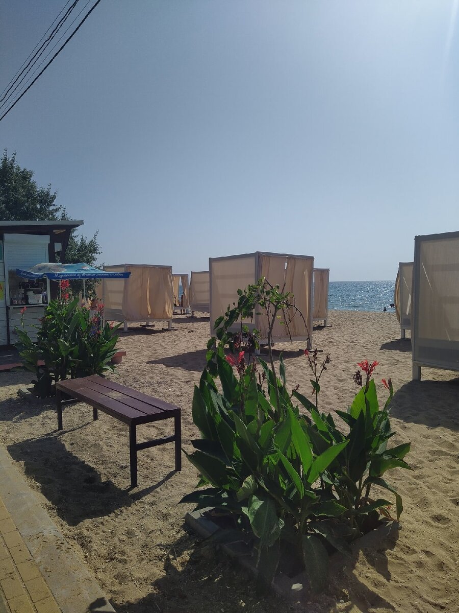 пляж "Звездный берег" в Орловке