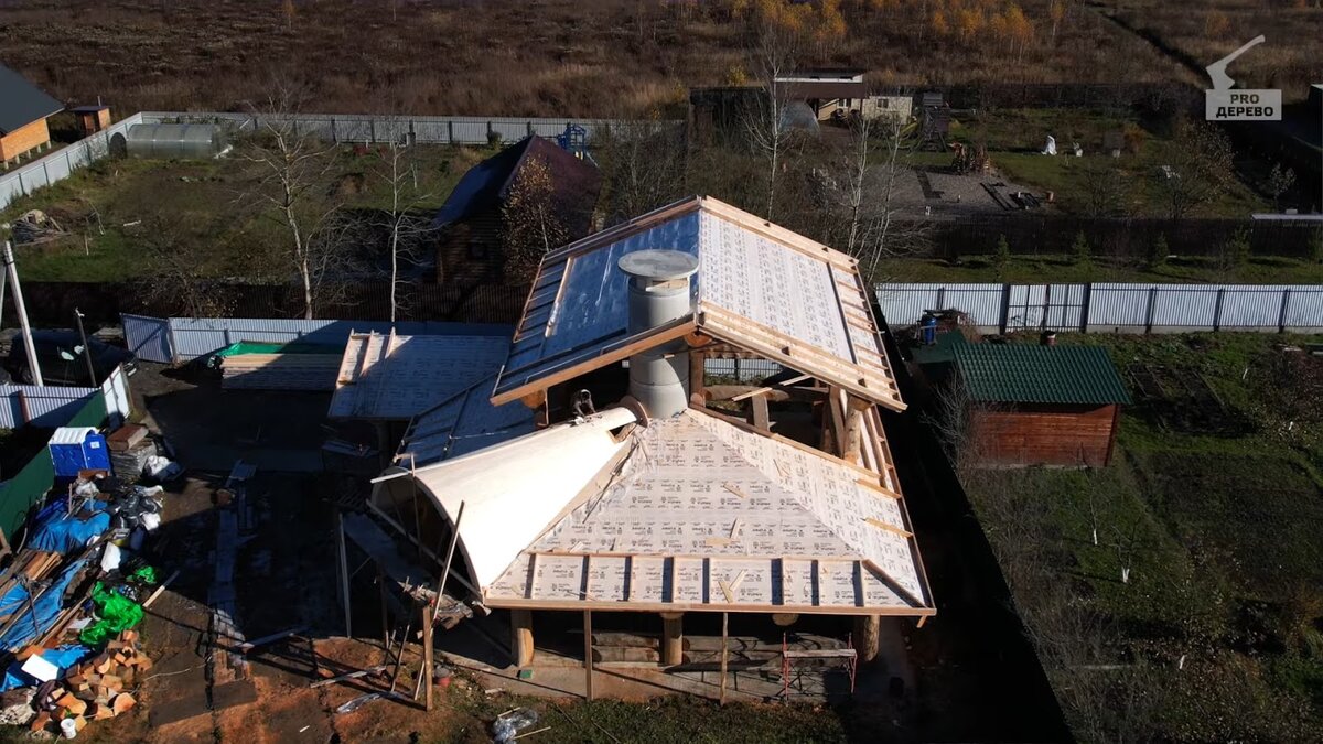 Двухуровневая крыша