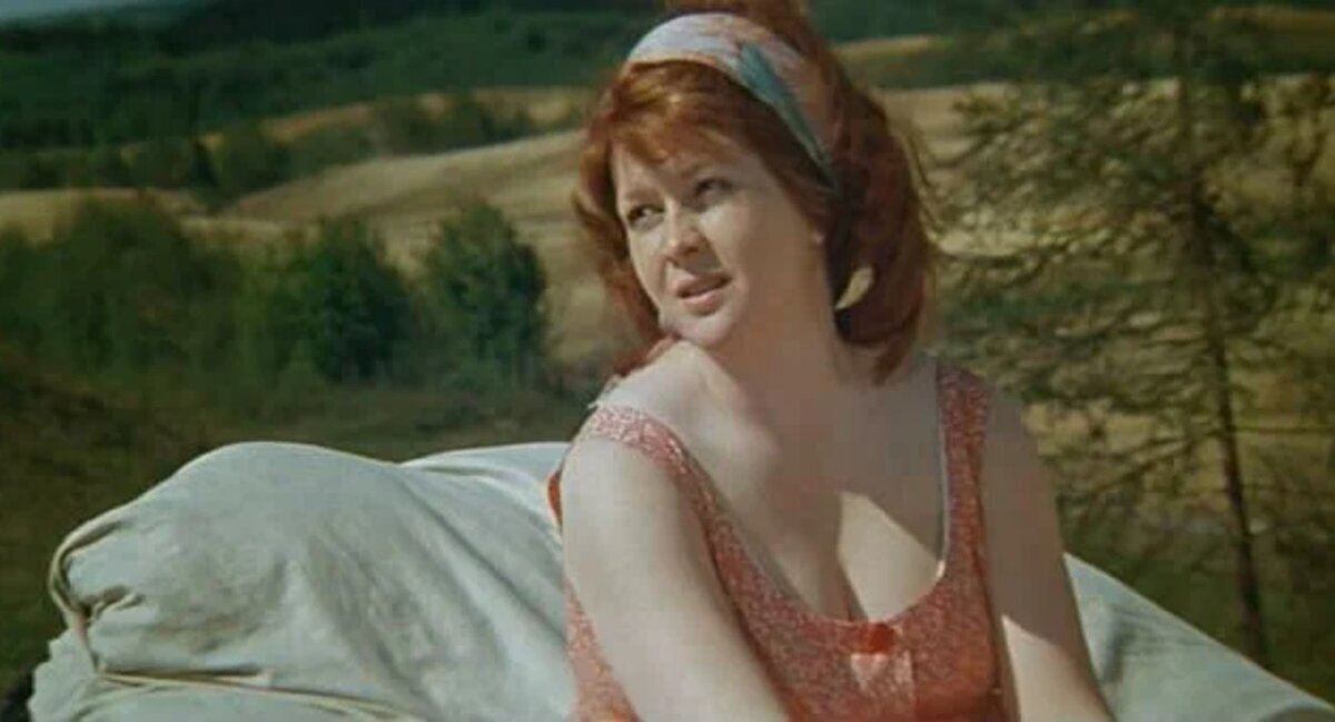 Фото из открытых источников интернет. scale_1200 (1).jpg Кадр из фильма "Сладкая женщина".