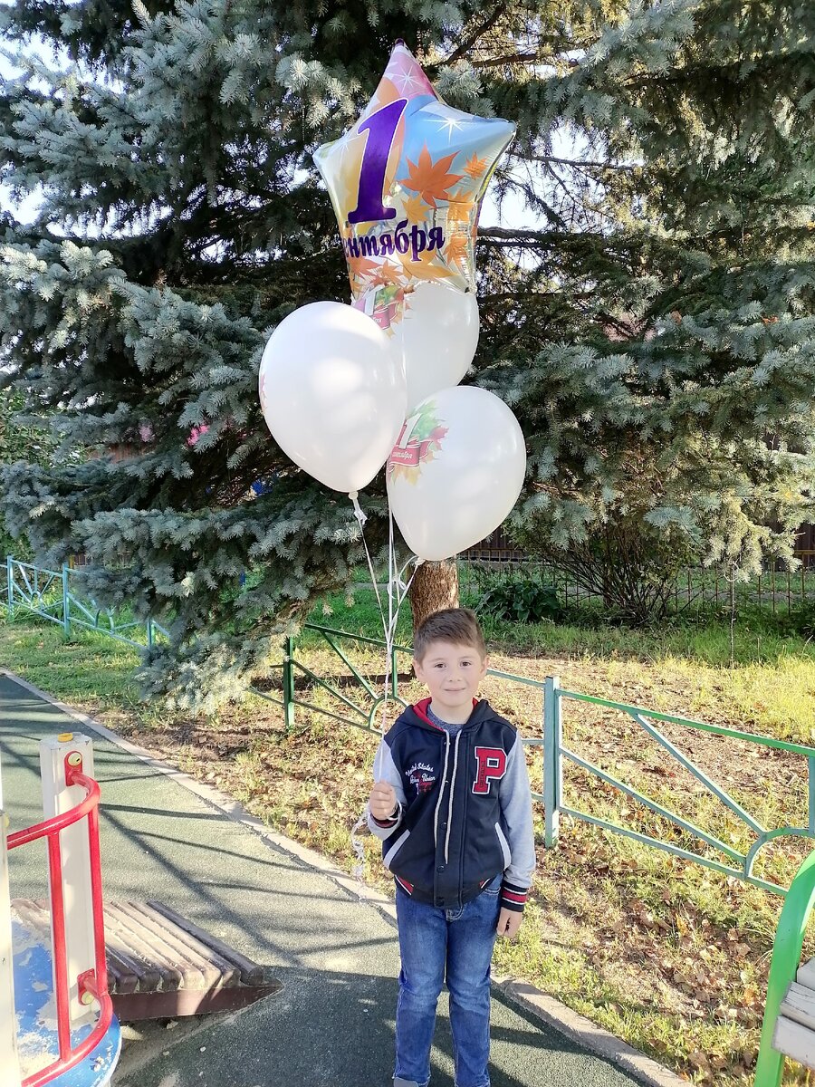 Младший сын, идем в детский сад