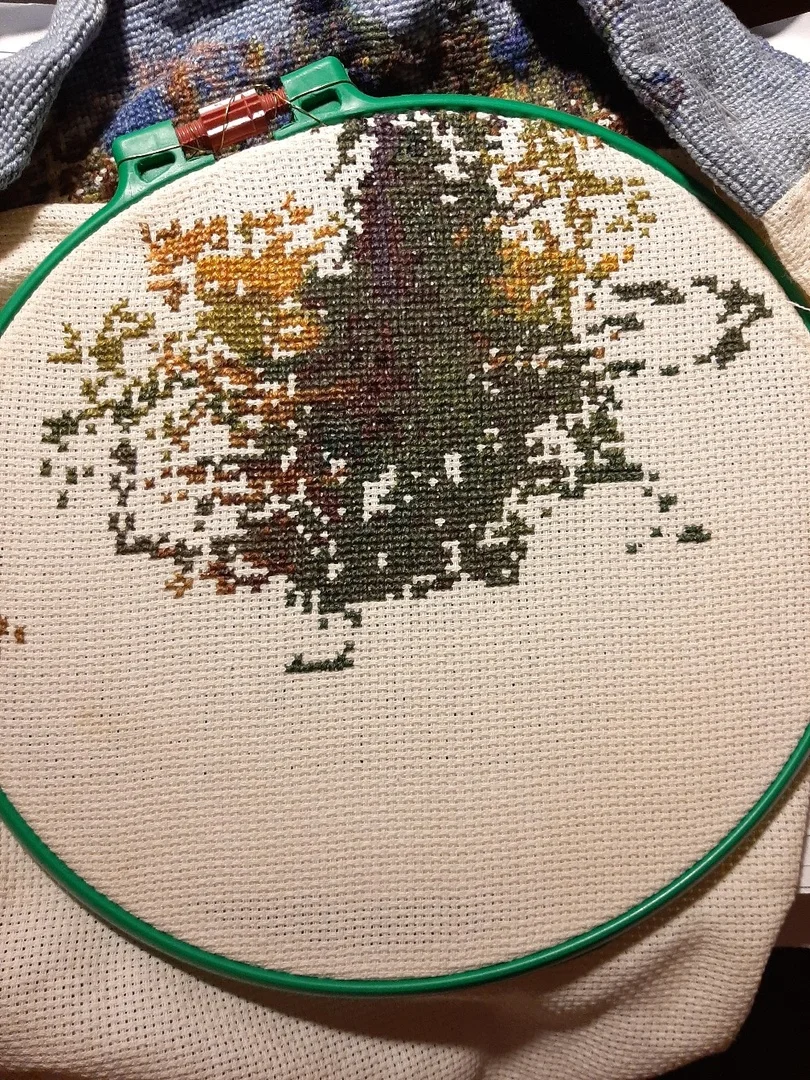 Так выглядела вышивка в конце 3ей недели - о ней вы можете прочитать в предыдущей статье. 