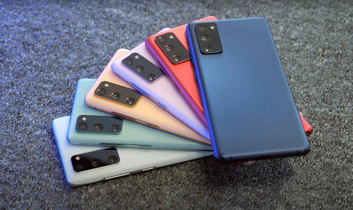 Цветовые решения Galaxy S20 FE (Fan Edition)