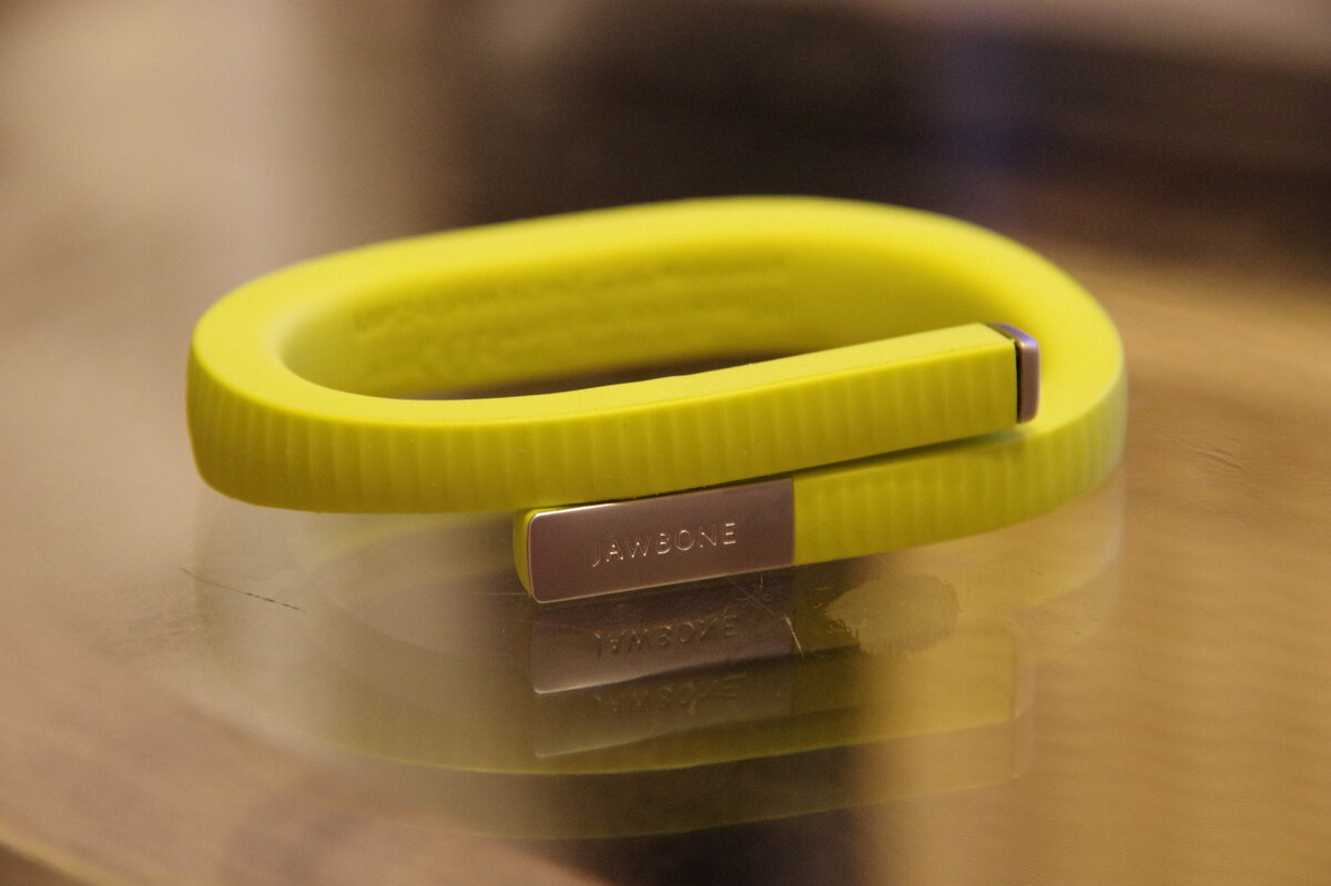 Умный спортивный браслет Jawbone UP24