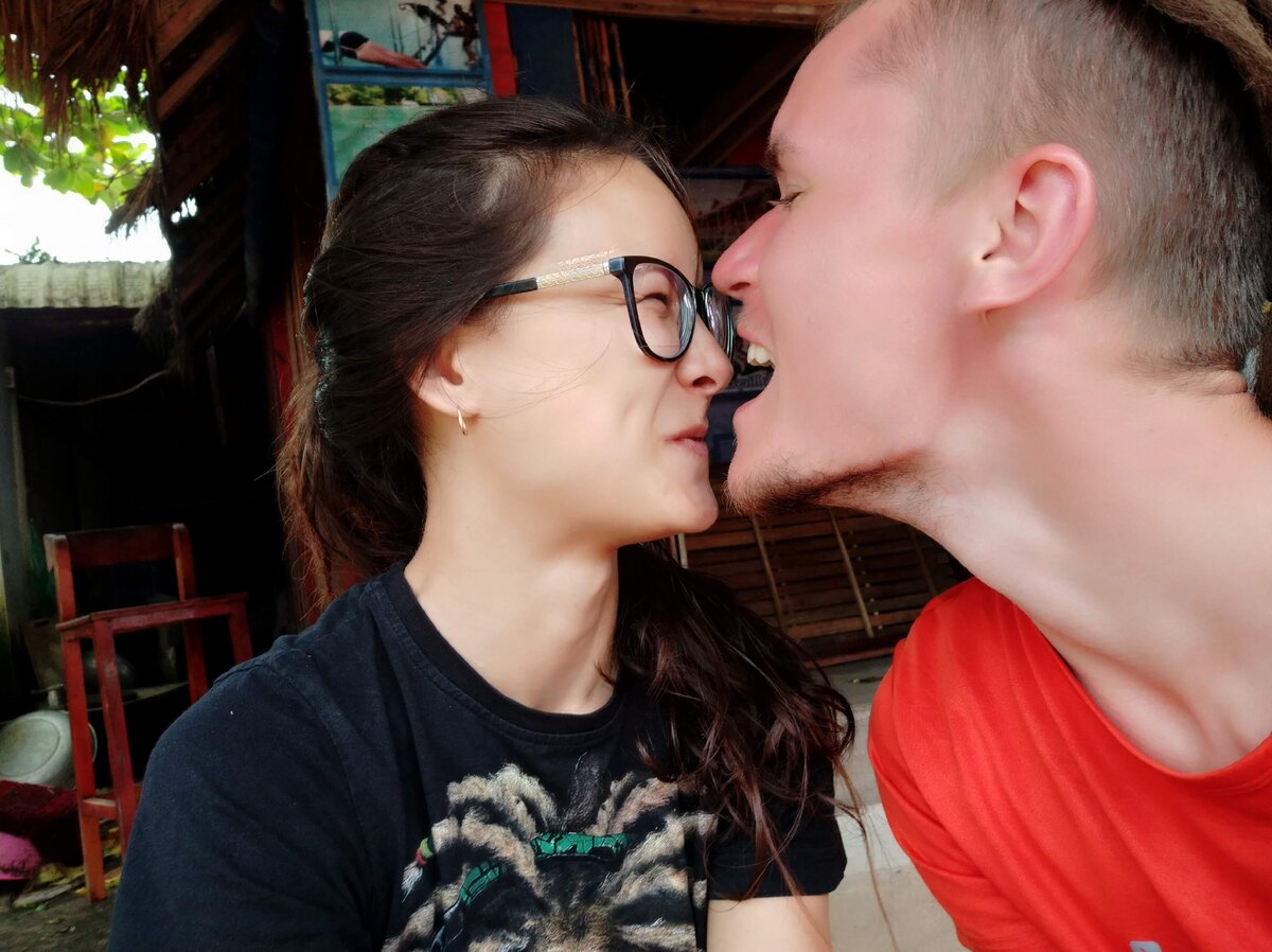 В процессе съемок ни один нос не пострадал :)