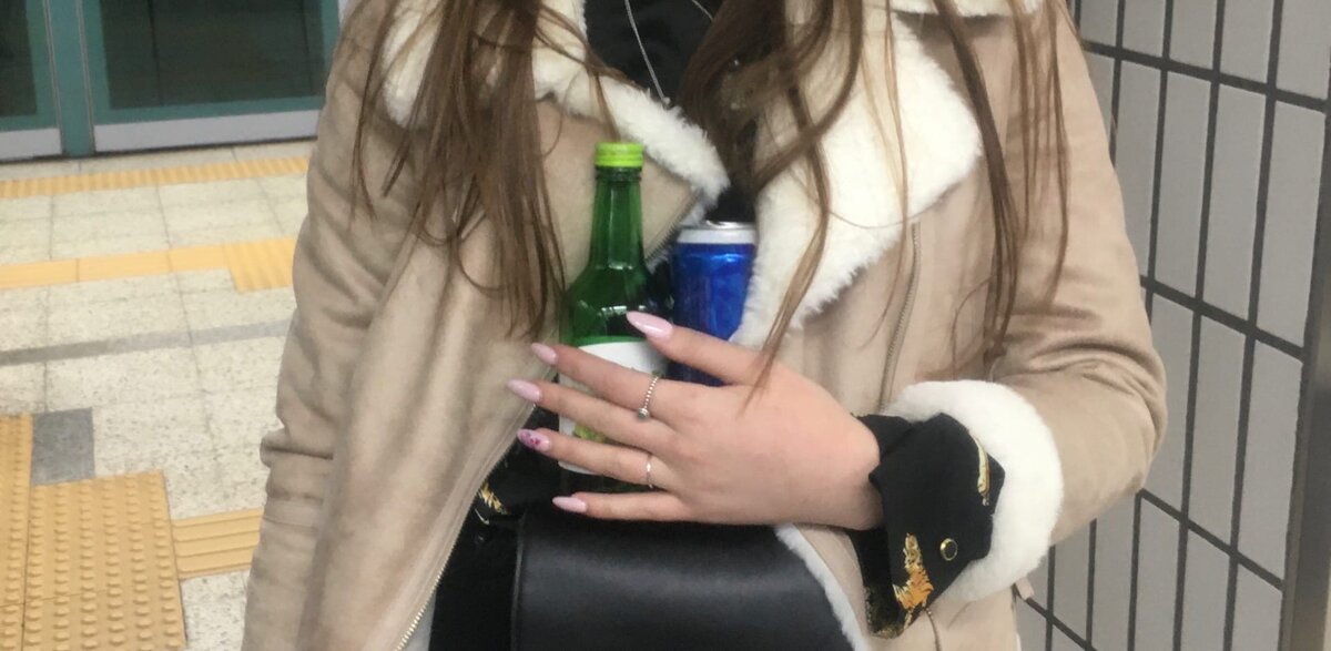 Виноградный Соджу и корейское пиво.