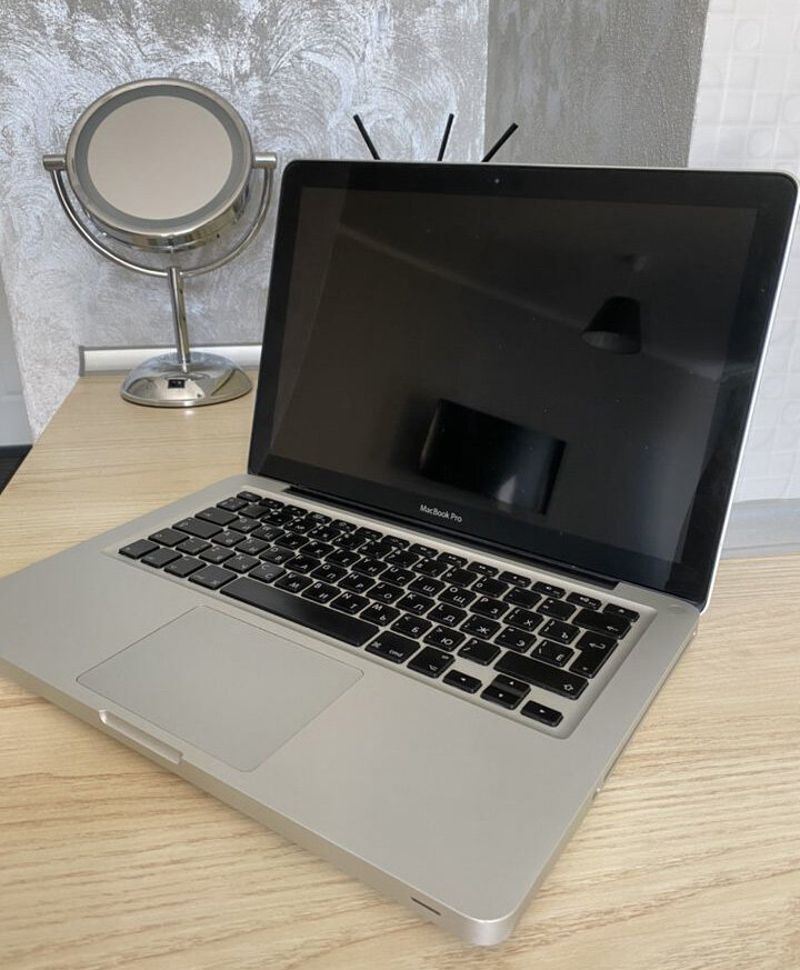 Листаем вправо -->