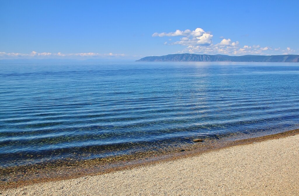 Берег Байкала. Фотолюбитель Алла Колеснова