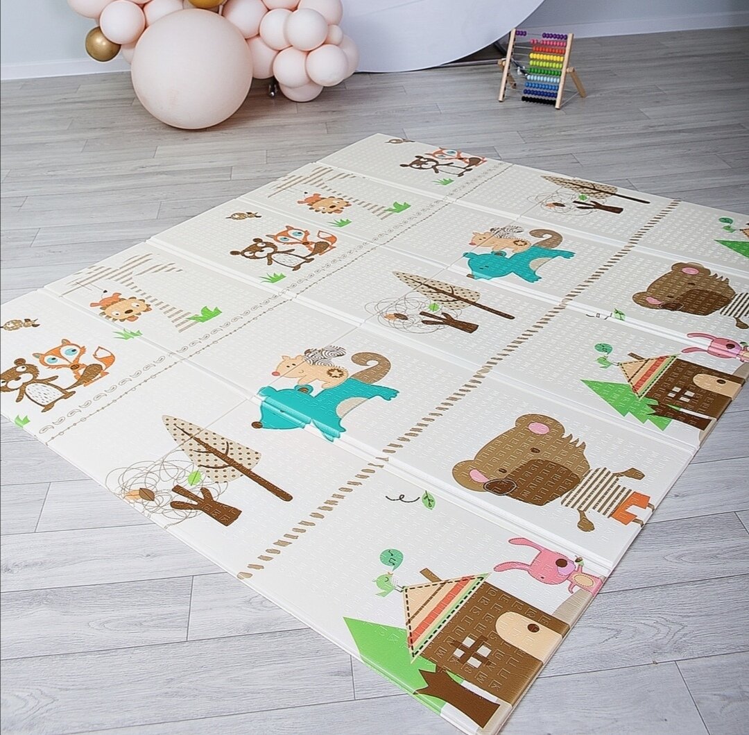 Фото от продавца, у меня просто нет столько свободного места в квартире. Размеры: 160х180см