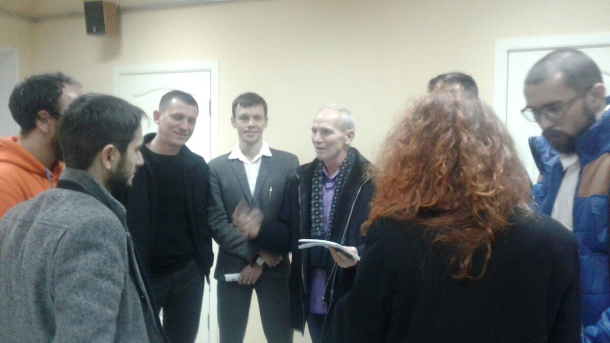 Фото с тренинга БМ, я с закрытыми глазами получился)