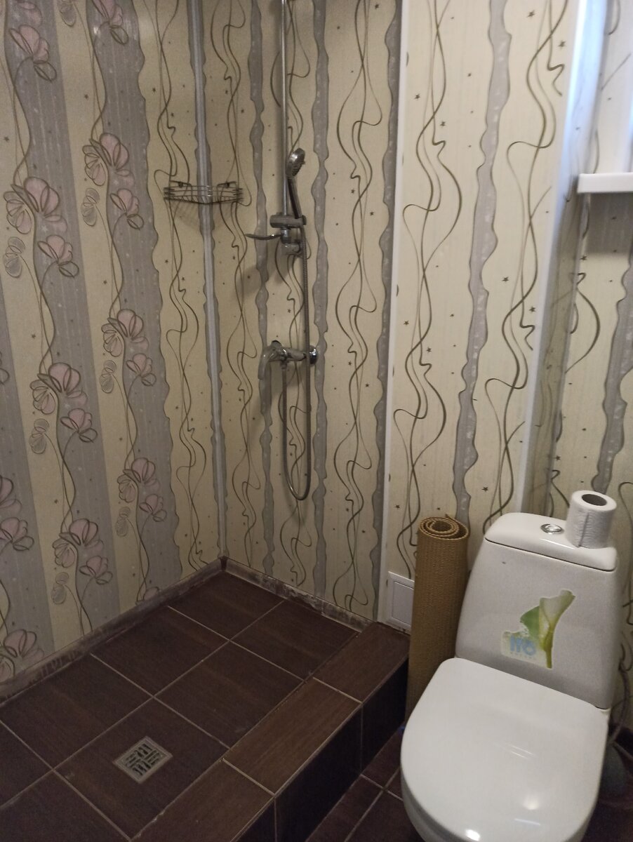 Пластиковые панели на стенах