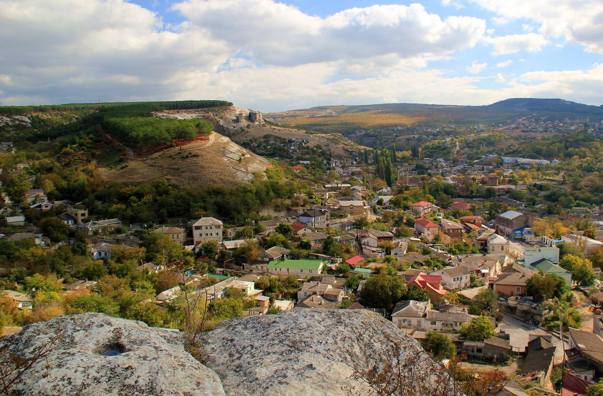 Бахчисарай фото. Бахчисарай. Г Бахчисарай Крым. Бахчисарай панорама. Бахчисарай центр.