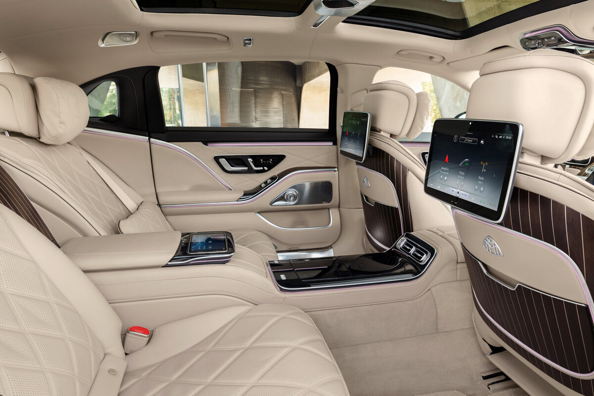 Mercedes-Benz   Maybach S-Class      