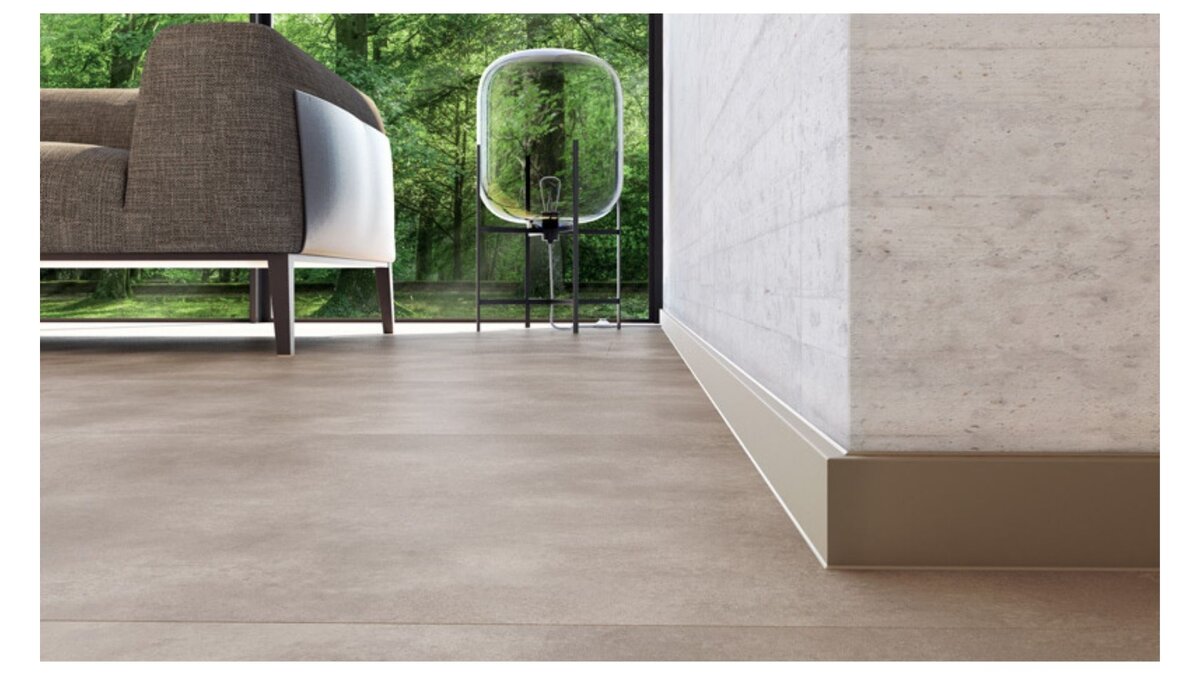 плинтус в цвет пола    ----> листай дальше