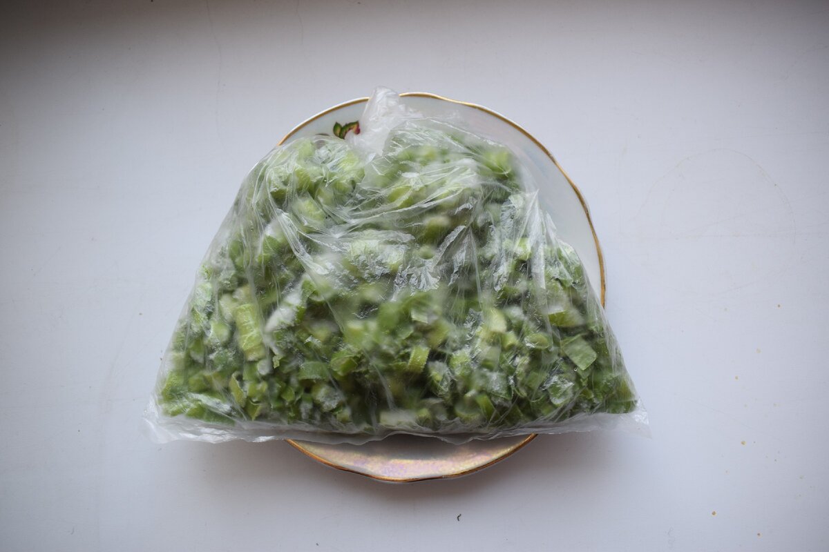 зеленая мороженая смесь(фото автора)