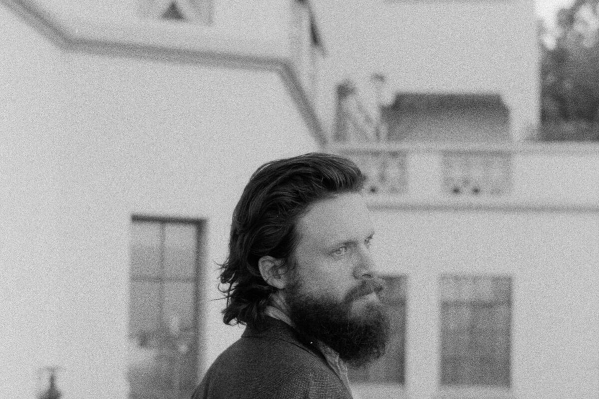 Отец Джон Мисти