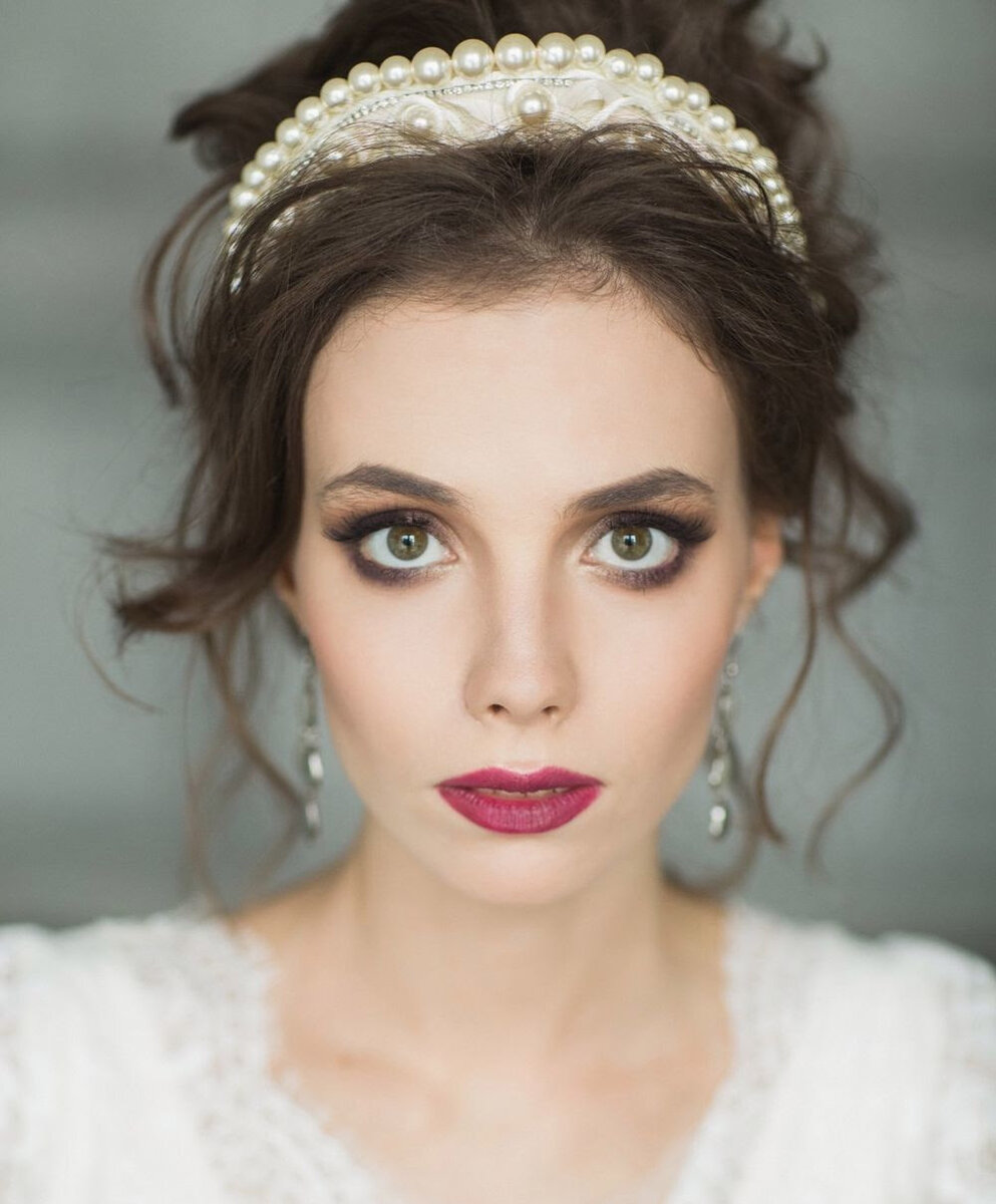 На фото: свадебный кокошник, магазин Diana Pavlovskaya https://www.livemaster.ru/diana