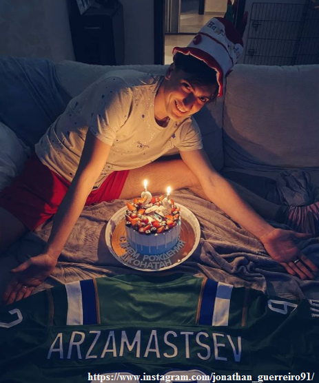 Джонатан Гурейро в свой 29-й день рождения