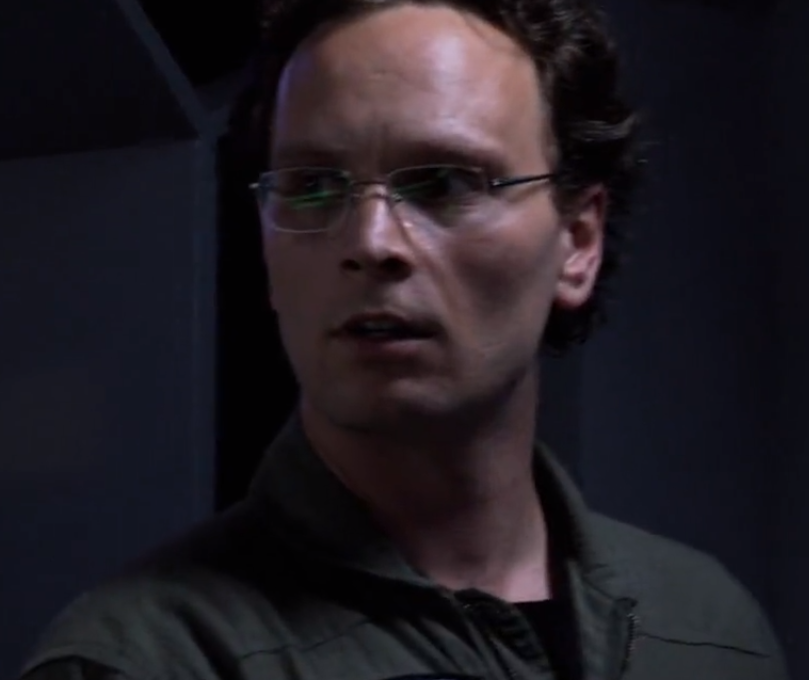 обработанный скриншот из сериала Звезные врата: Атлантида