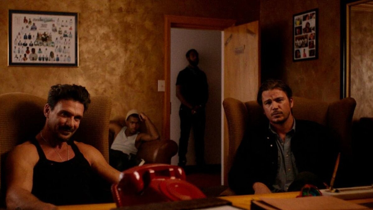 Кадр из фильма "Ида Ред"