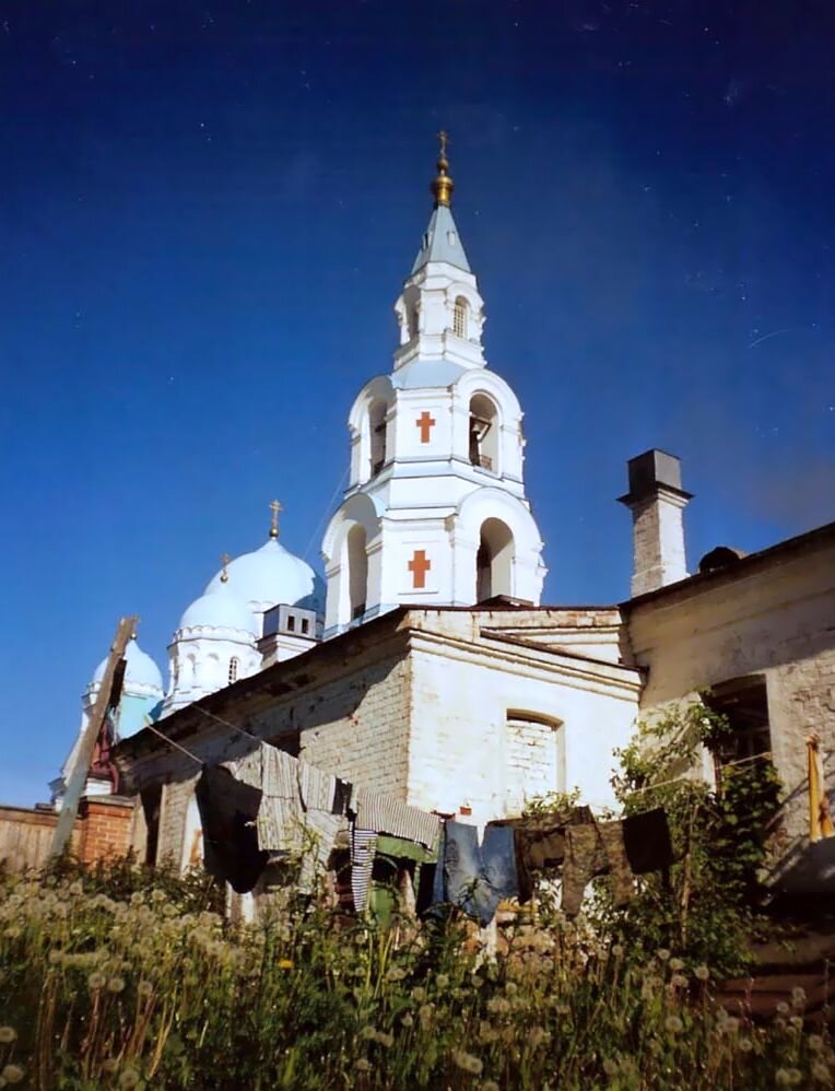 Спасо-Преображенский Валаамский ставропигиальный мужской монастырь. Июнь 2001 г. Фото Владлена Дорофеева