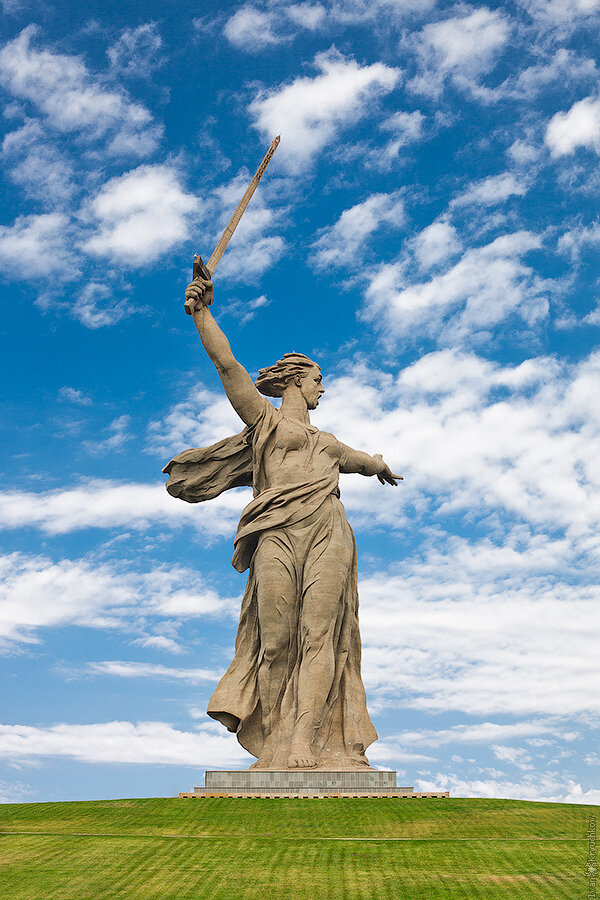 Родина-мать в г. Волгограде