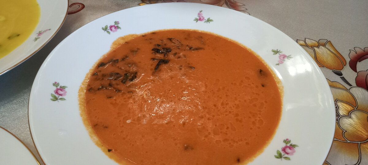 Томатный суп-пюре