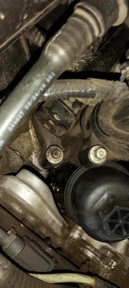 Течь теплообменника Jeep Grand Cherokee WK2