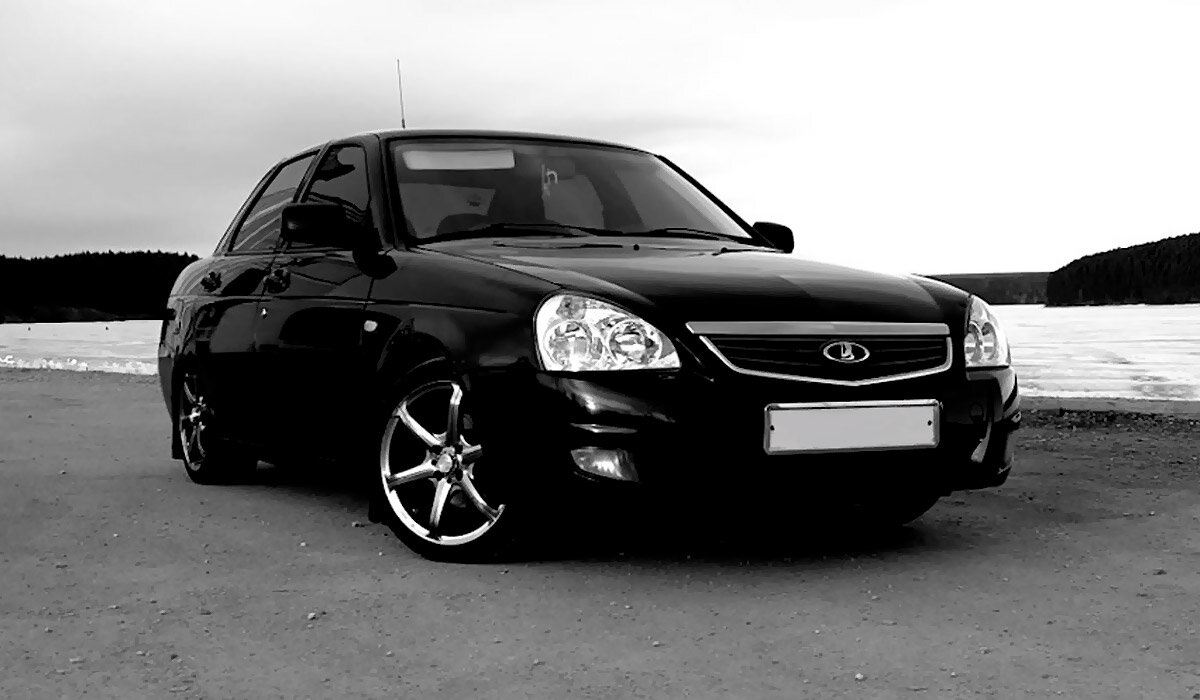 седан LADA Priora