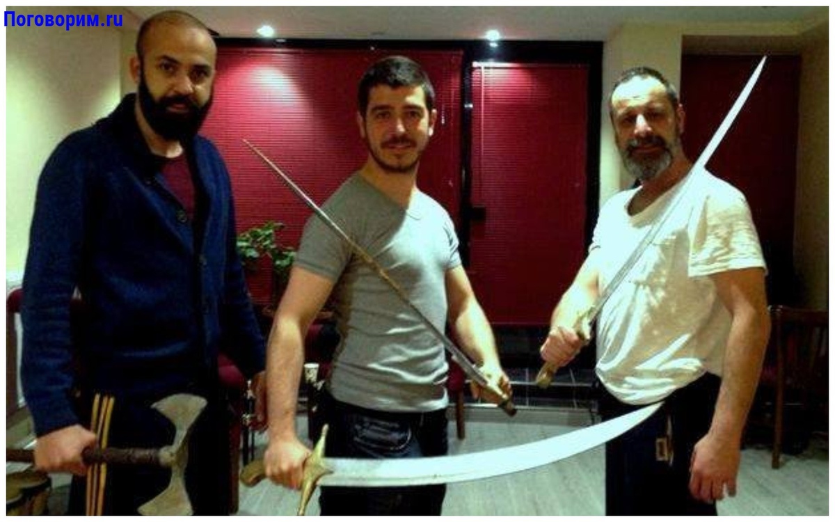 Мужские "игрушки" сквозь века!