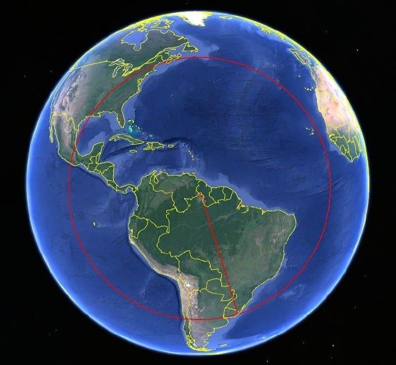 Сравнение границ Бразилии .
Самая северная часть Бразилии находится ближе к Канаде, чем к самой южной части Бразилии.