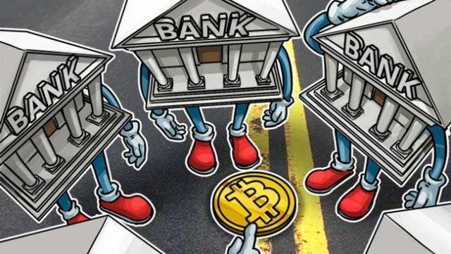 Банки столпились возле монеты BTC.