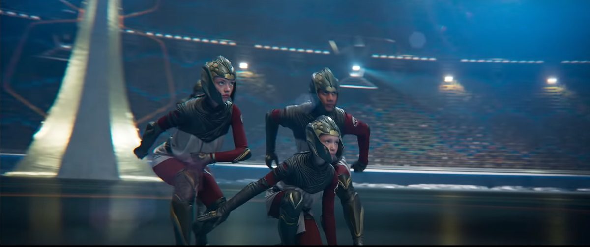 кадр из фильма "Вратарь Галактики"