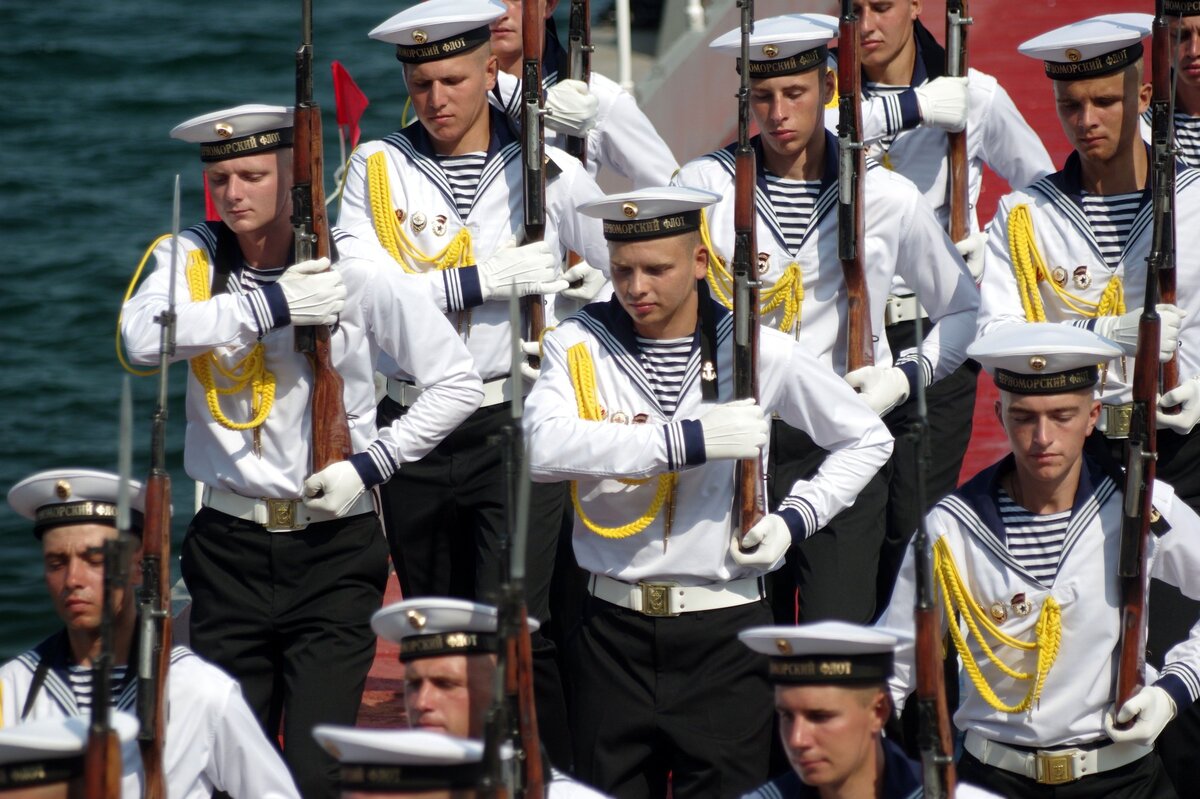 Моряк в тельняшке картинка