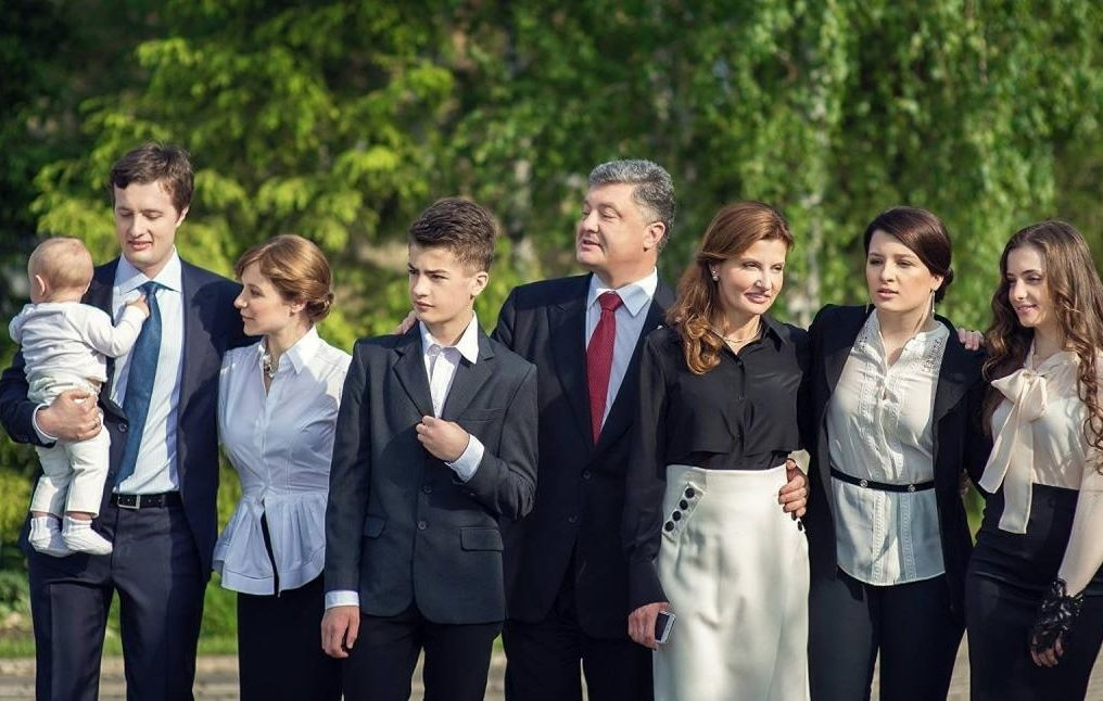 Петр Порошенко с семьей.
