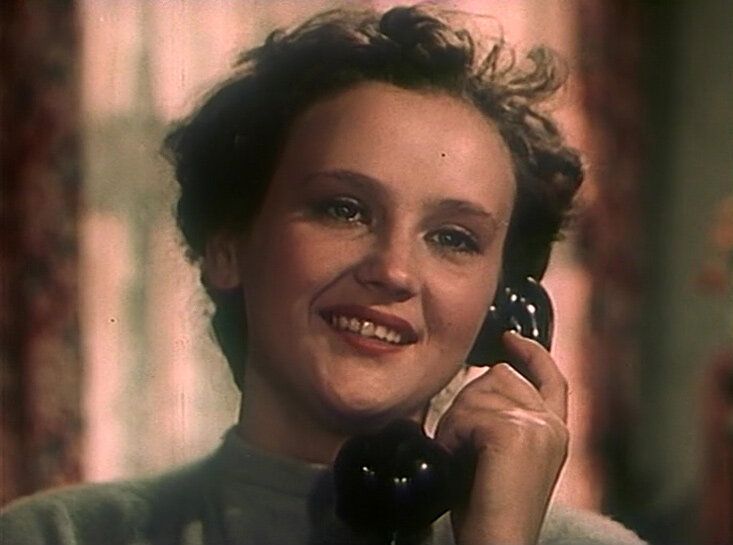 Микаэла Дроздовская в фильме "Добровольцы" 1958 год