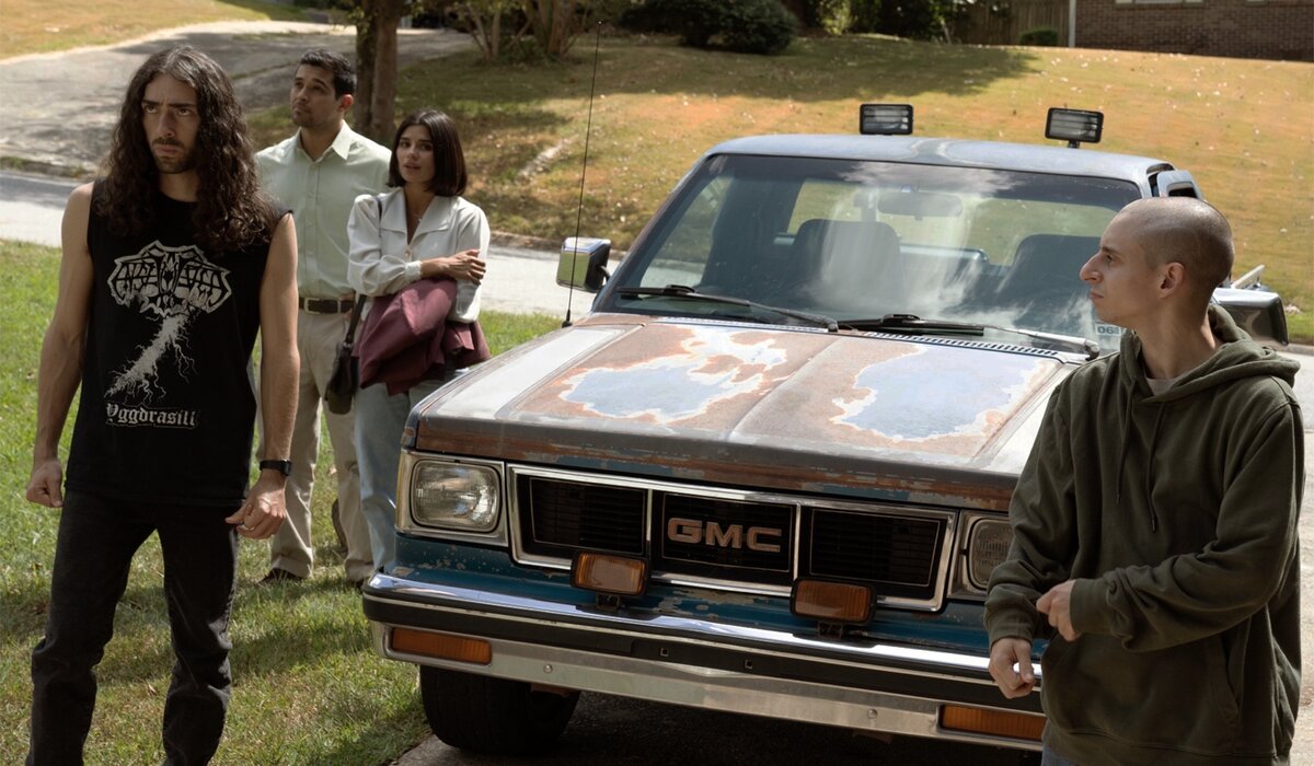 Кадр из фильма "Взрывной удар", 2020 г.