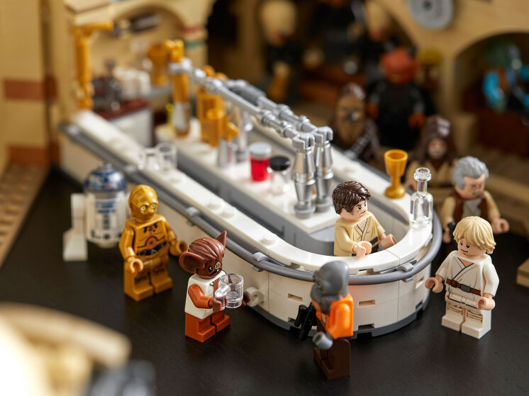 Кантина Мос-Эйсли (75290)