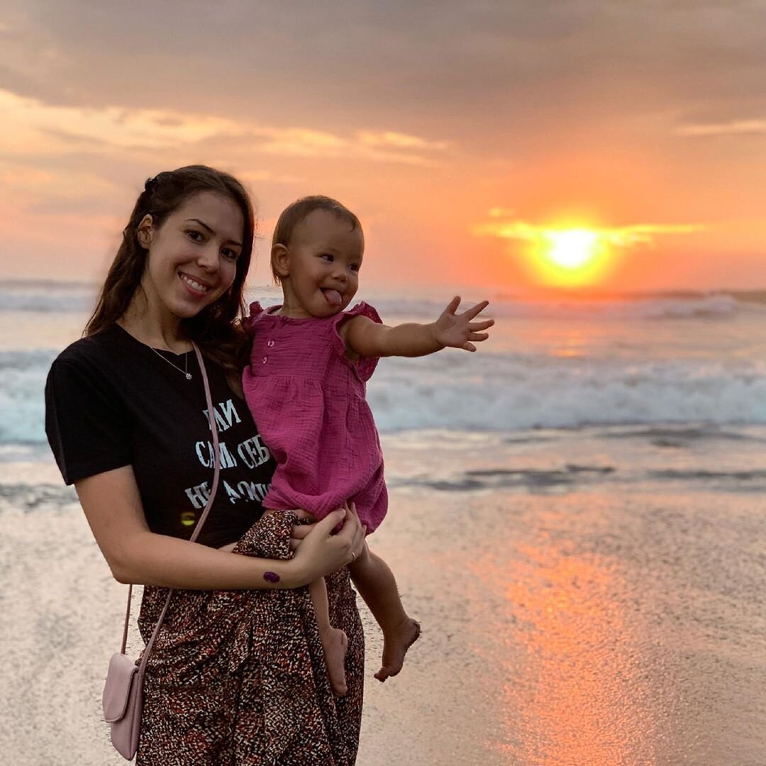 Посылаем вам лучи Балийского солнца! :)