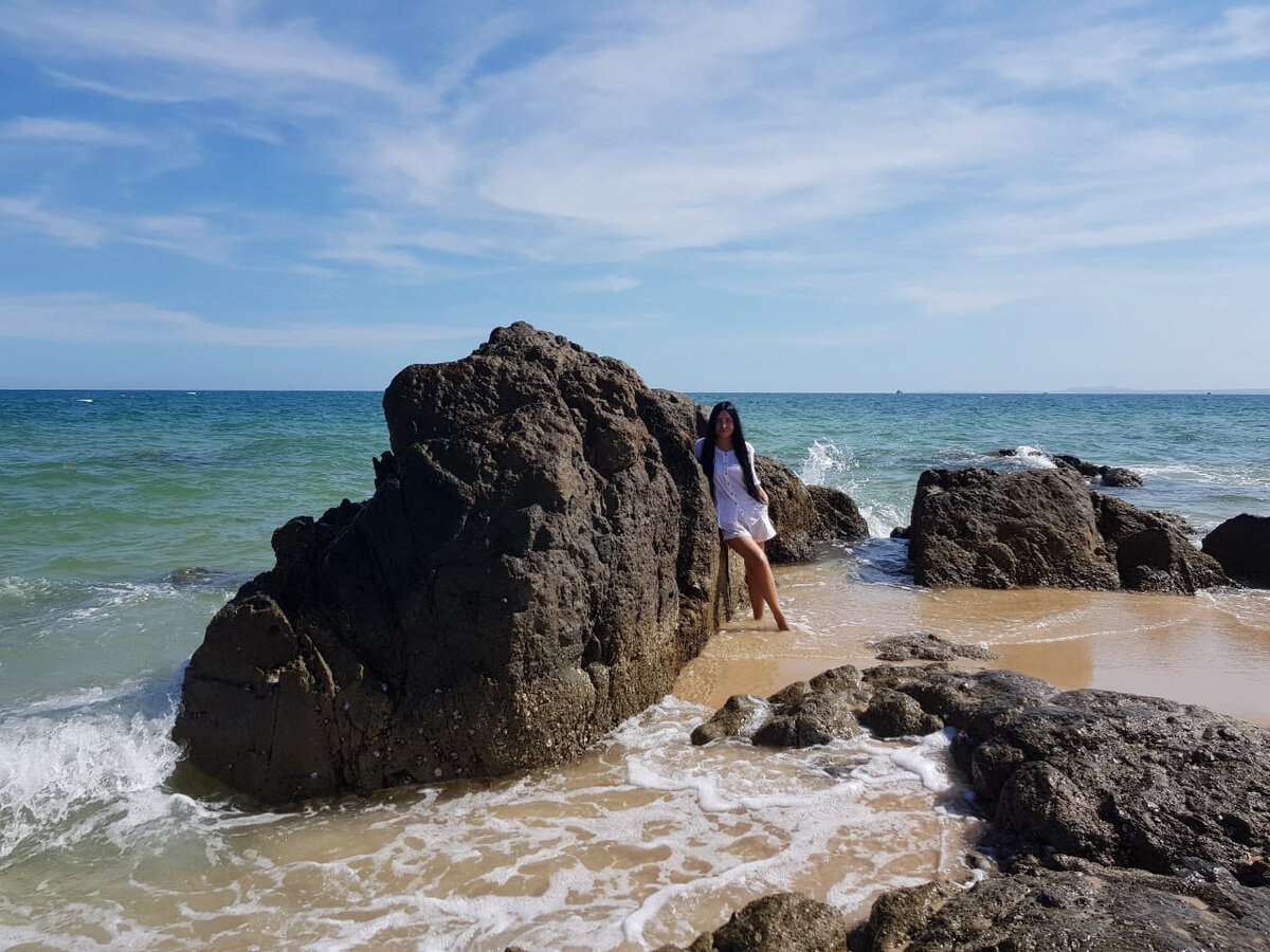 Я красотка, как обычно везде надо сделать фото😂 Столько дней дома то сидеть