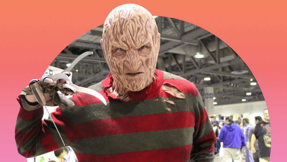 Одетый в свитер косплеер на Comic and Horror Con в Лонг-Бич в 2012г.
