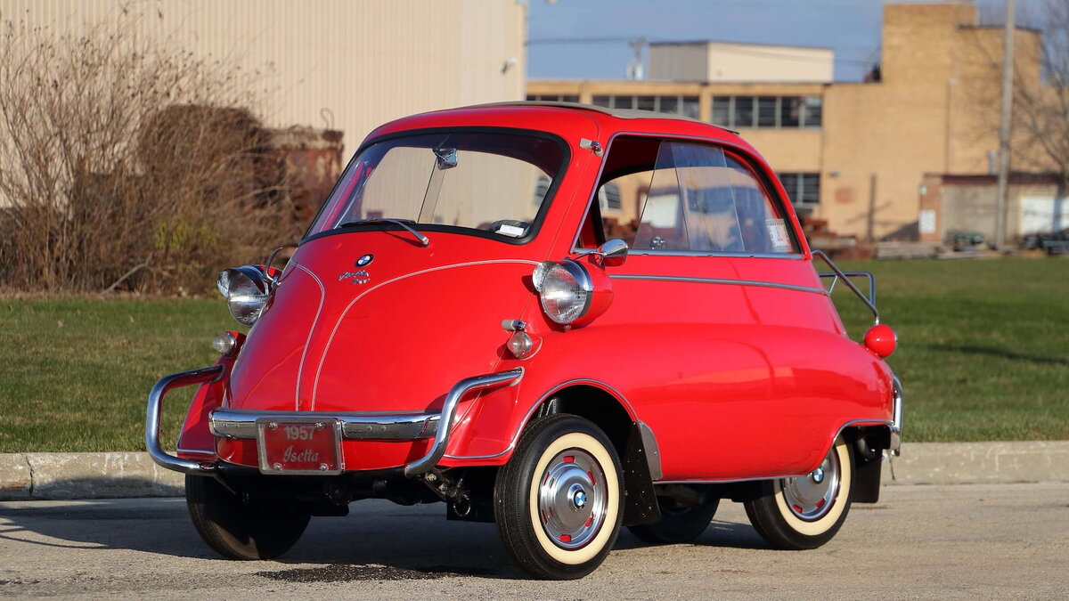 BMW 300 Isetta трехколесная