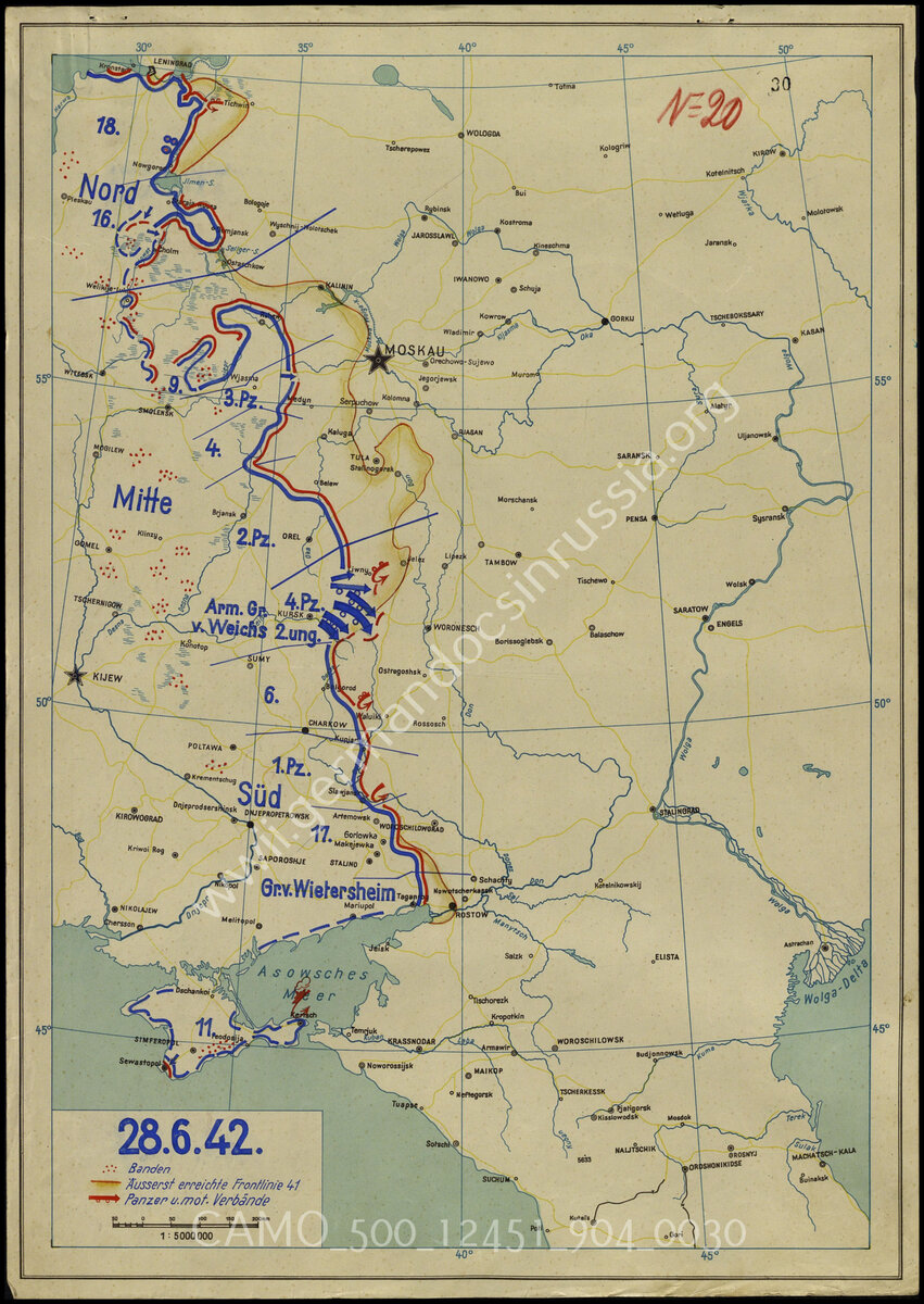 Обстановка на 28.6.1942 . Пользуясь общим ослаблением обороны войск Красной Армии в результате поражения под Харьковом, немецкое командование реализует заранее спланированное наступление, занимая правобережную часть Воронежа. Показан прорыв 4-й танковой Армии  Гота в направлении Дона.