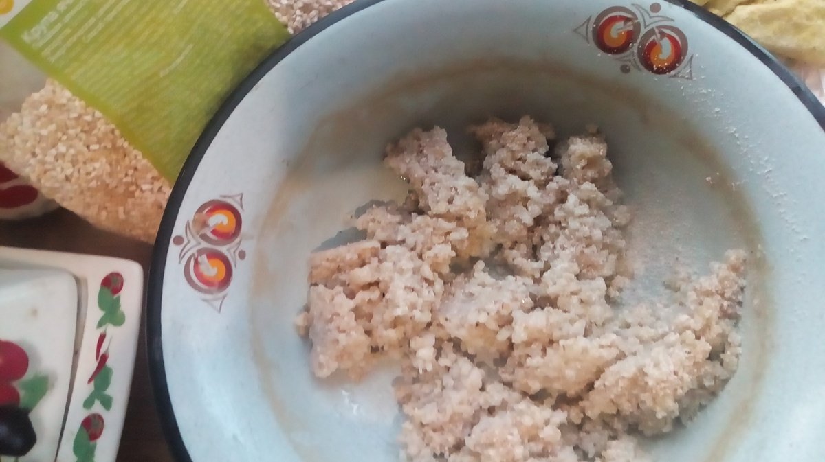 остаткиячневой каши.для пирожков