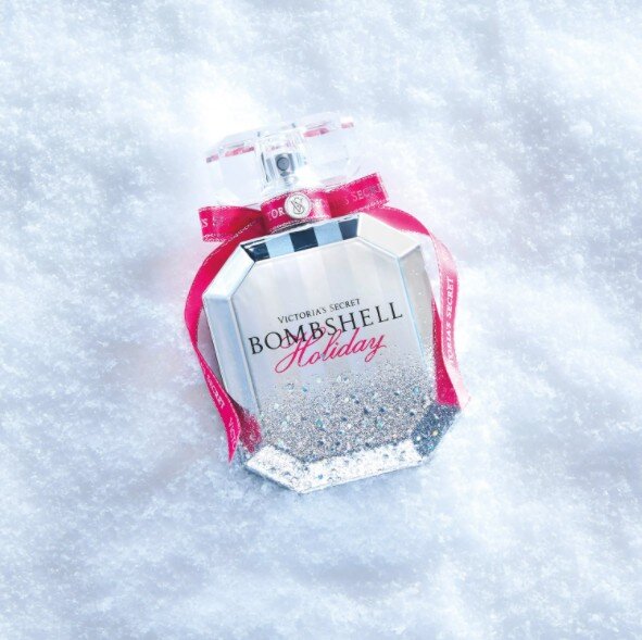 Его выберет в качестве незримого и стильного аксессуара женщина, которая ценит себя и свое время.