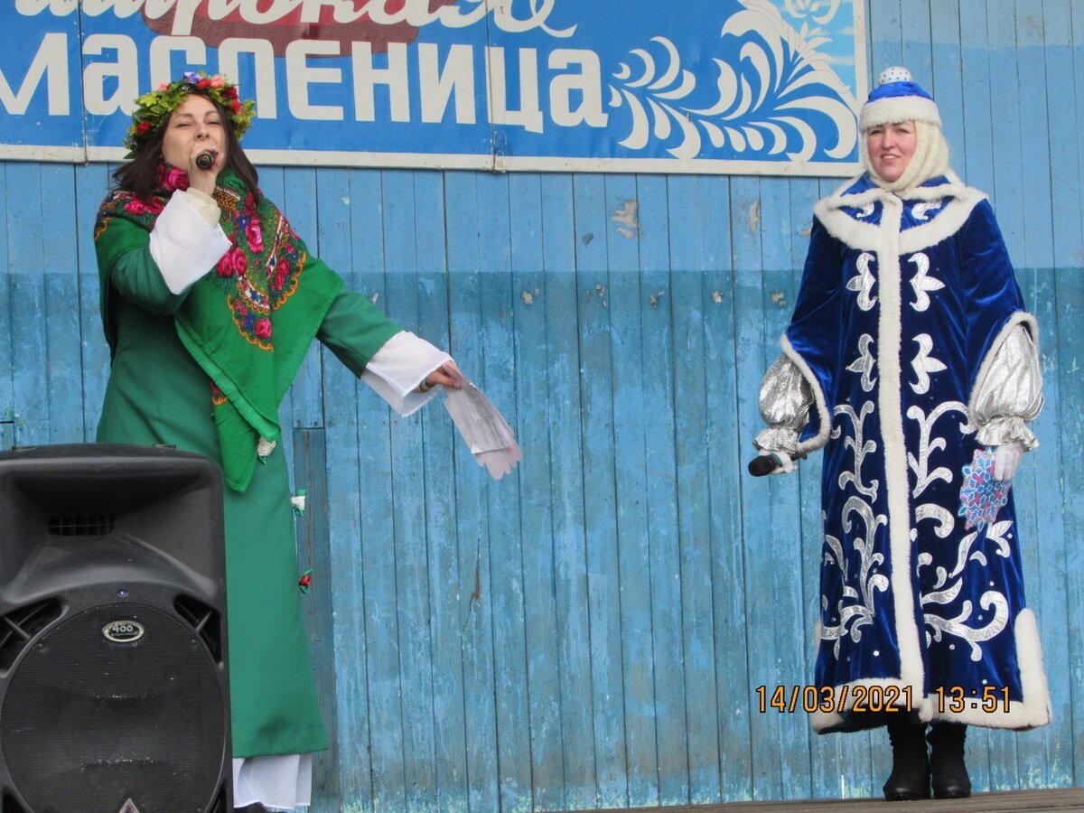 Зима и Весна встретились.