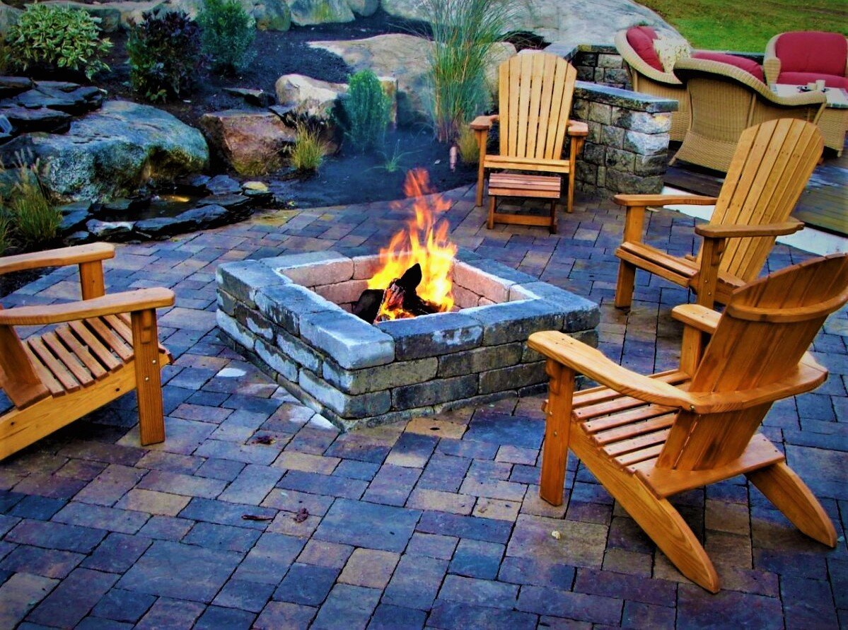  Зона очага, выложенная кирпичом. Фото с сайта: https://clck.ru/TokTH.